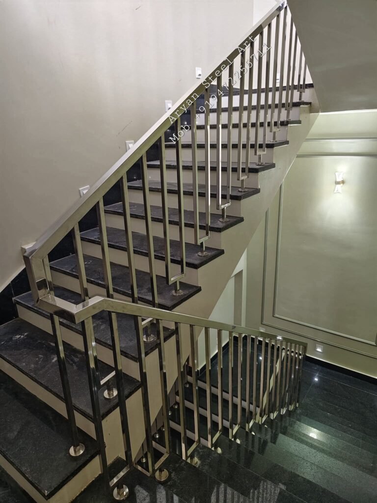 Modern stainless steel railing design for balcony and staircase